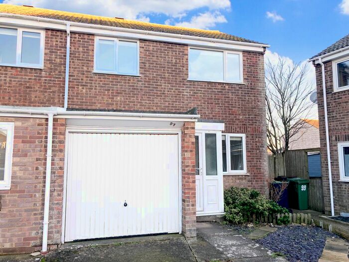 3 Bedroom End Of Terrace House To Rent In Croft Road, Portland, DT5