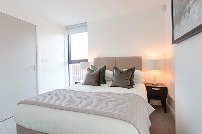 2 Bedroom Apartment To Rent In Trentham Street, Manchester, Greater Manchester, M15