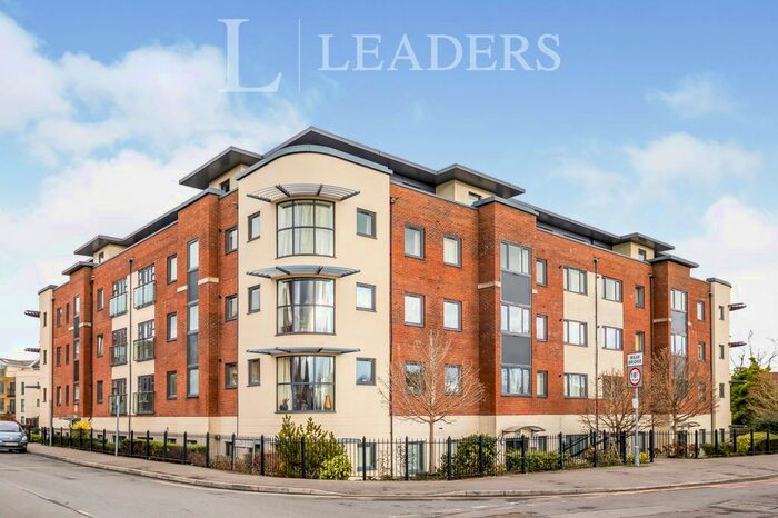 2 Bedroom Flat To Rent In Kiln House, Fosters Place, RH19
