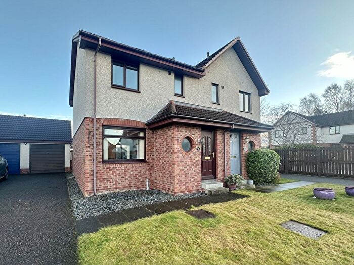 3 Bedroom Semi Detached House For Sale In Stratherrick Gardens, Lochardil, Inverness., IV2