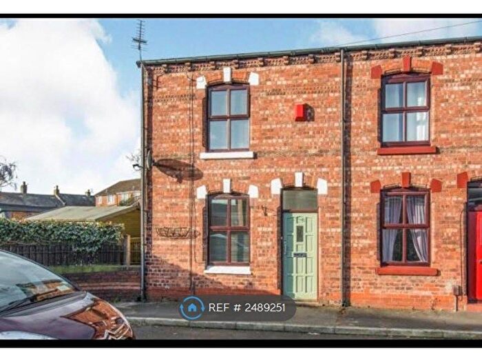 2 Bedroom End Of Terrace House To Rent In Woodford Street, Wigan, WN5