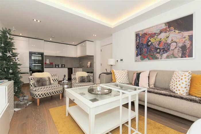 1 Bedroom Flat To Rent In Farm Lane, Fulham, London, SW6