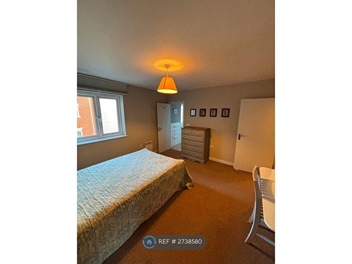 2 Bedroom Flat To Rent In Crouch Street, Colchester, CO3