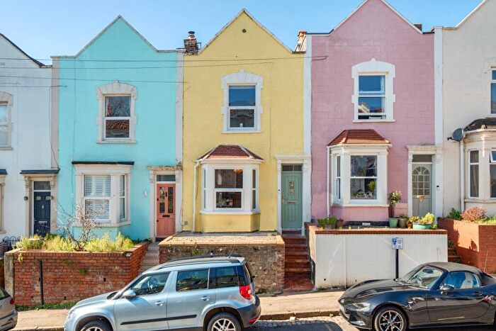 2 Bedroom Terraced House To Rent In Merrywood Road Bristol, BS3