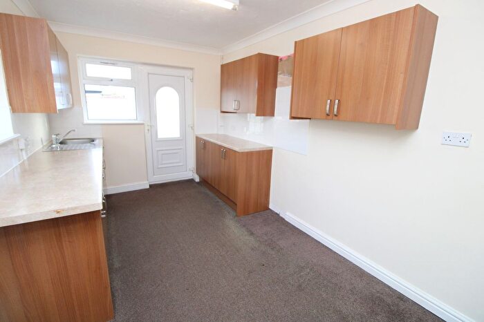 2 Bedroom Bungalow For Sale In Oakville Avenue, Rhyl, Denbighshire, LL18