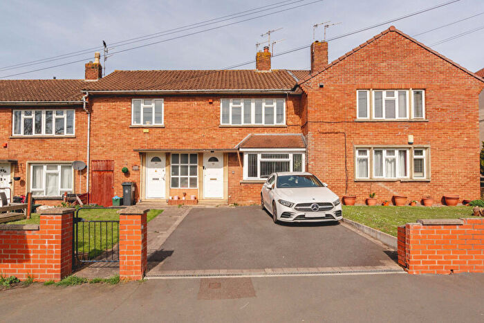 1 Bedroom Flat For Sale In Ashton Drive, Ashton Vale, Bristol, BS3