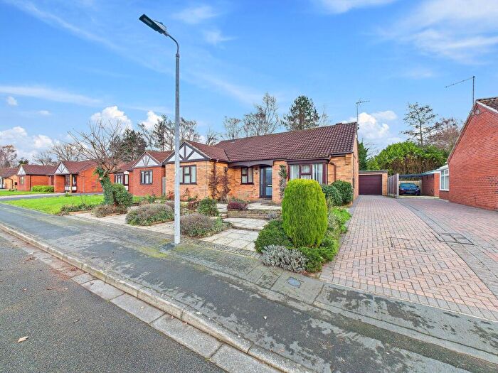 3 Bedroom Detached Bungalow For Sale In Worcester Close, Lincoln, LN6