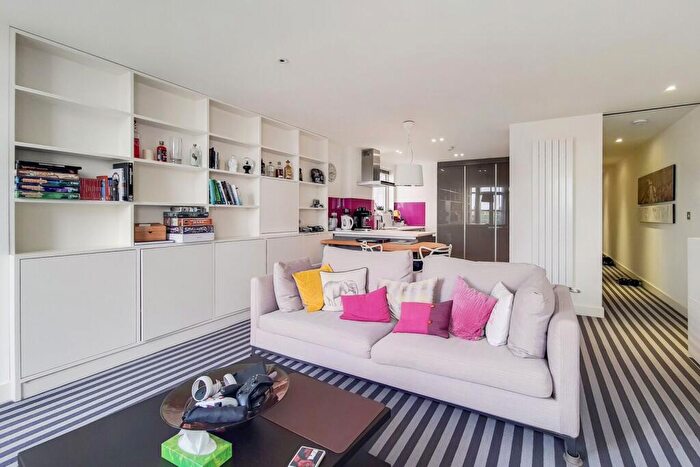 1 Bedroom Flat For Sale In Bermondsey Wall West, Shad Thames, London, SE16