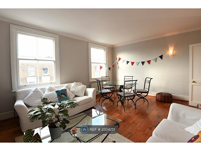 3 Bedroom Flat To Rent In Packington Street, London, N1