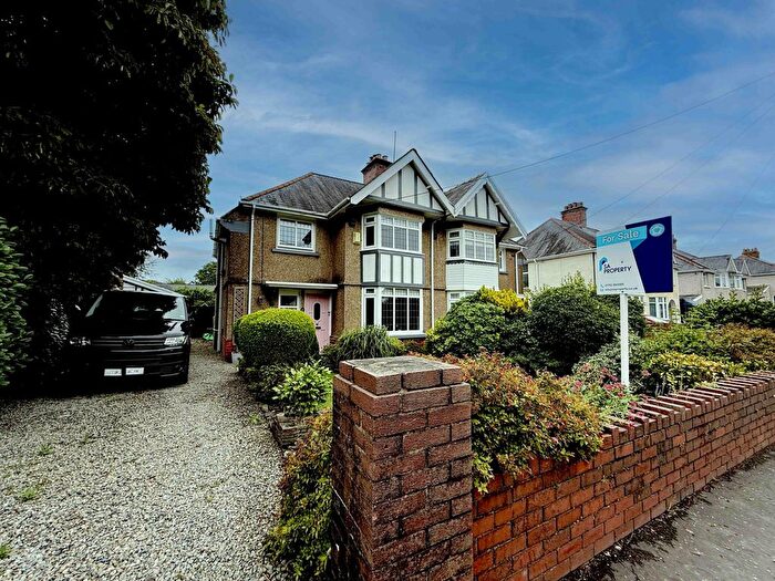 3 Bedroom Semi-Detached House For Sale In Swansea Road, Pontlliw, Swansea, SA4