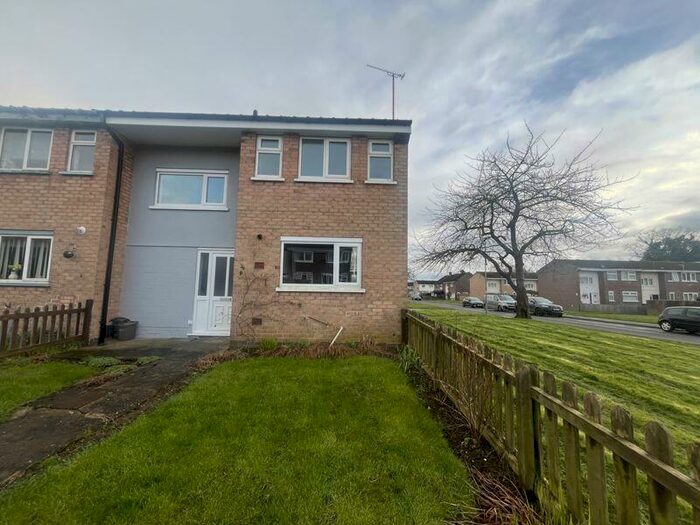 3 Bedroom End Of Terrace House To Rent In Brisbane Road, Chester, CH1