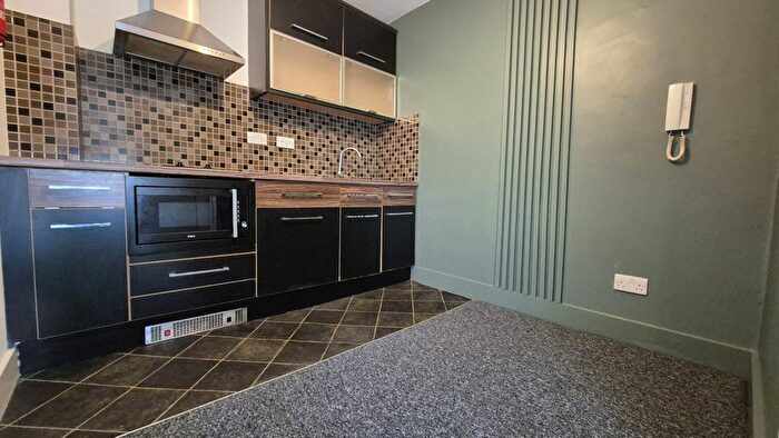 1 Bedroom Flat To Rent In Wilbraham Road, Fallowfield, Manchester, M14