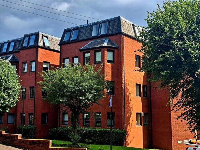 1 Bedroom Flat To Rent In Crown Road South, Glasgow, G12