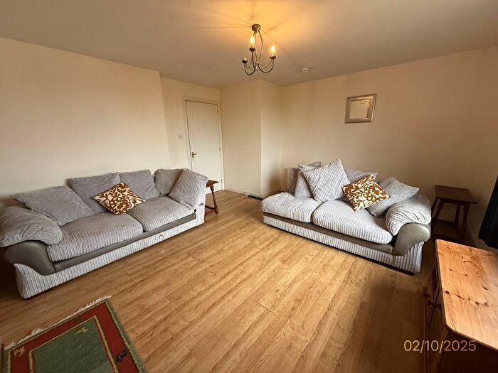 2 Bedroom Flat To Rent In Bloomfield Court, Top Floor Left, Aberdeen, Aberdeenshire, AB10