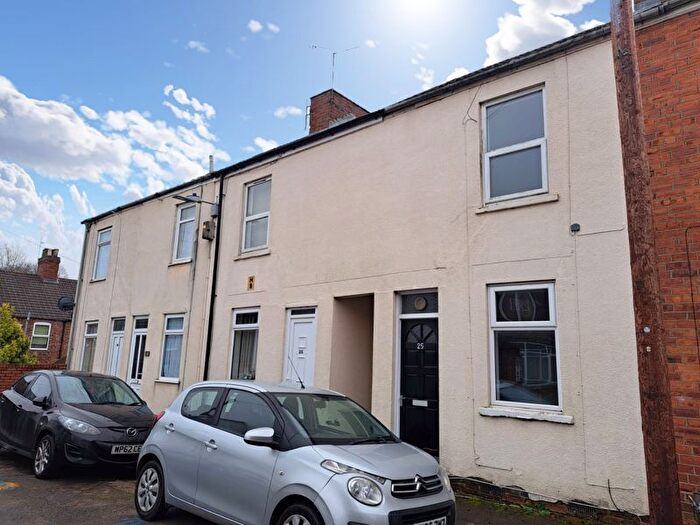 2 Bedroom Terraced House To Rent In George Street, Grantham, NG31