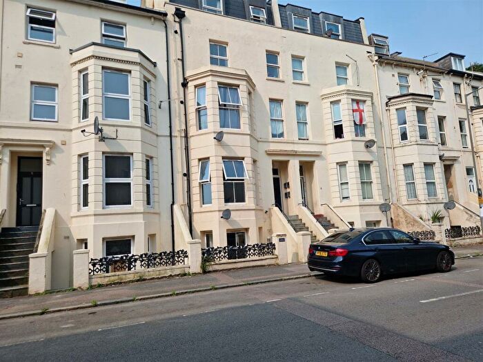 2 Bedroom Flat To Rent In Marine Terrace, Folkestone, CT20