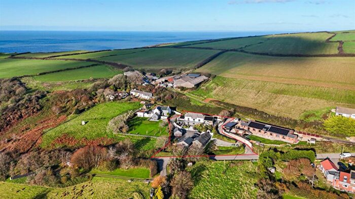 8 Bedroom Detached House For Sale In Lee Bay, EX34