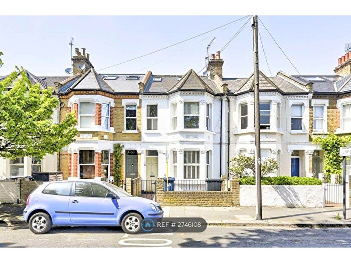 2 Bedroom Flat To Rent In Rothschild Road, London, W4