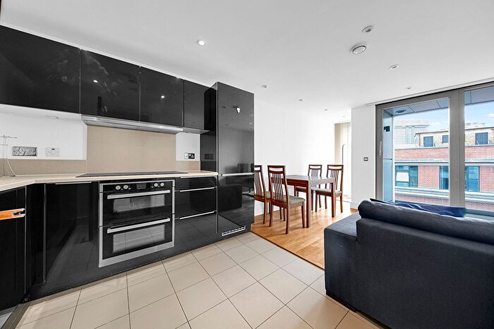 2 Bedroom Flat For Sale In Rochester Row, London, SW1P