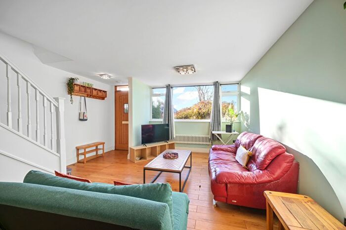 4 Bedroom Property To Rent In Cranford Lodge, SW20