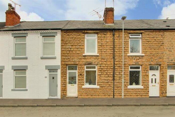 3 Bedroom Terraced House To Rent In Occupation Road, Hucknall, Nottingham, NG15