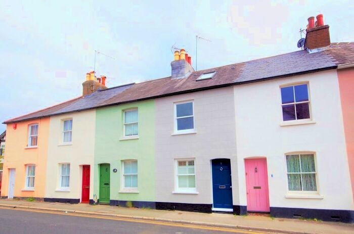 2 Bedroom Terraced House To Rent In Waxwell Lane, Pinner, HA5