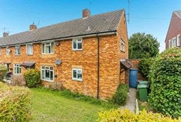 2 Bedroom Flat To Rent In Garbett Road, Winchester, SO23