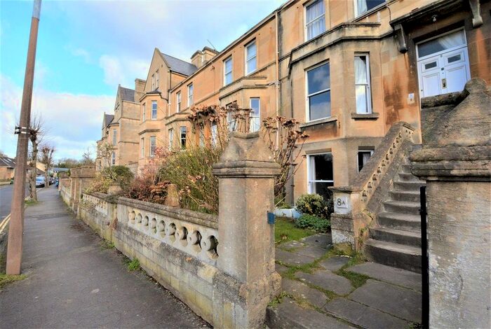 1 Bedroom Flat To Rent In Lime Grove, Bath, BA2