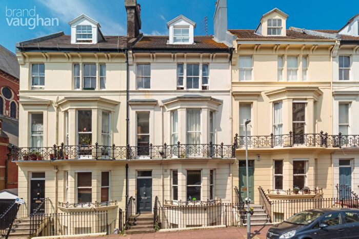 1 Bedroom Flat To Rent In Powis Road, Brighton, BN1