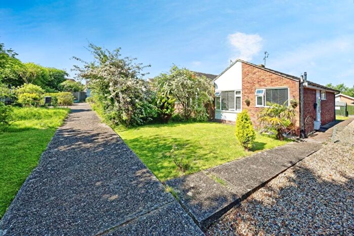 3 Bedroom Semi-Detached Bungalow For Sale In Deborah Close, Whitstable, CT5