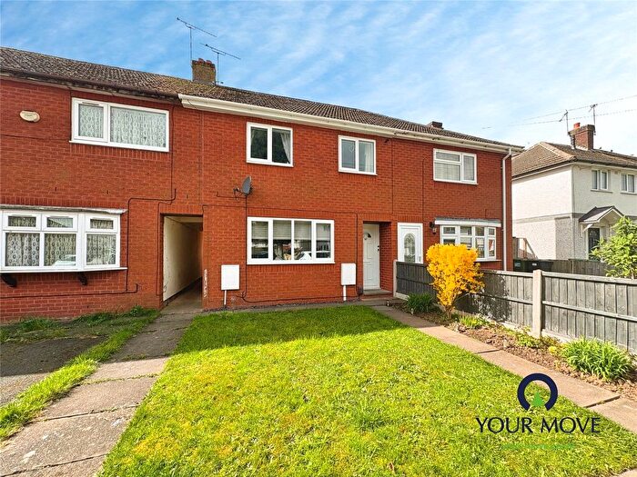 3 Bedroom Terraced House For Sale In Henson Road, Bedworth, Warwickshire, CV12