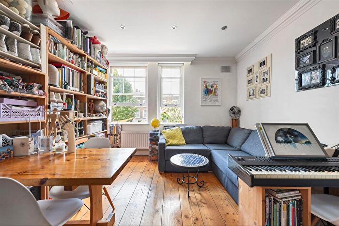 1 Bedroom Flat For Sale In Kingsland Road, Hackney, E8