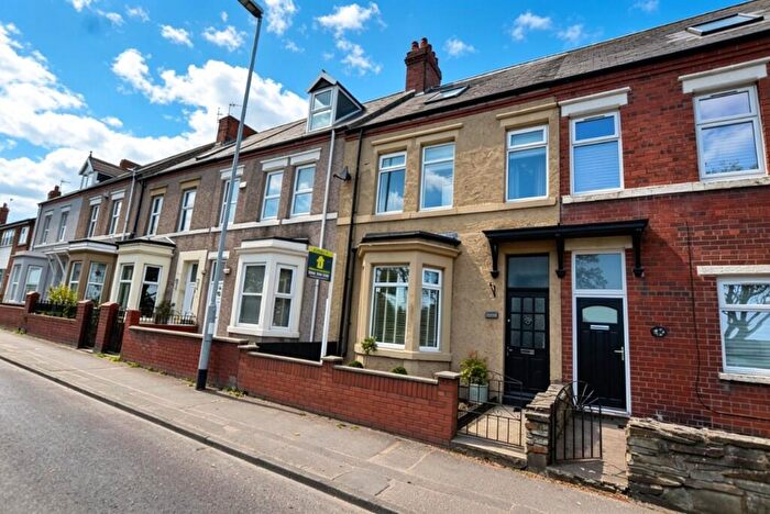 4 Bedroom Terraced House For Sale In Dunston Road, Gateshead, Tyne And Wear, NE11
