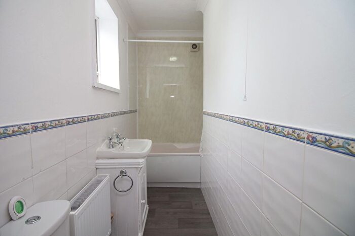 2 Bedroom End Terrace House For Sale In Camden Road, Blackpool, FY3