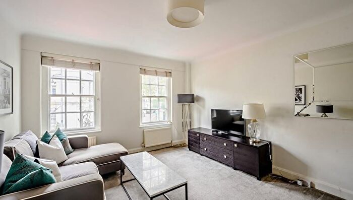 2 Bedroom Flat To Rent In Fulham Road, Chelsea, London, SW3