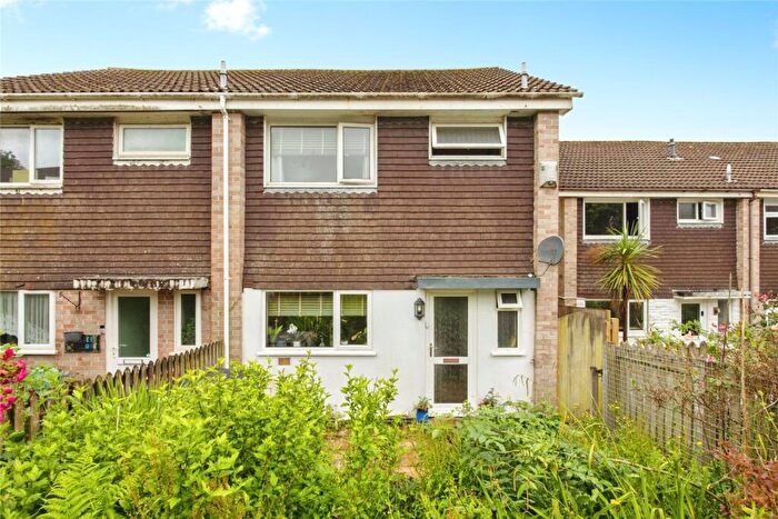 3 Bedroom Semi Detached House For Sale In Burden Close, Bodmin, Cornwall, PL31