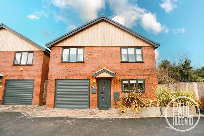 3 Bedroom Property For Sale In Market Place Square, Kessingland, NR33