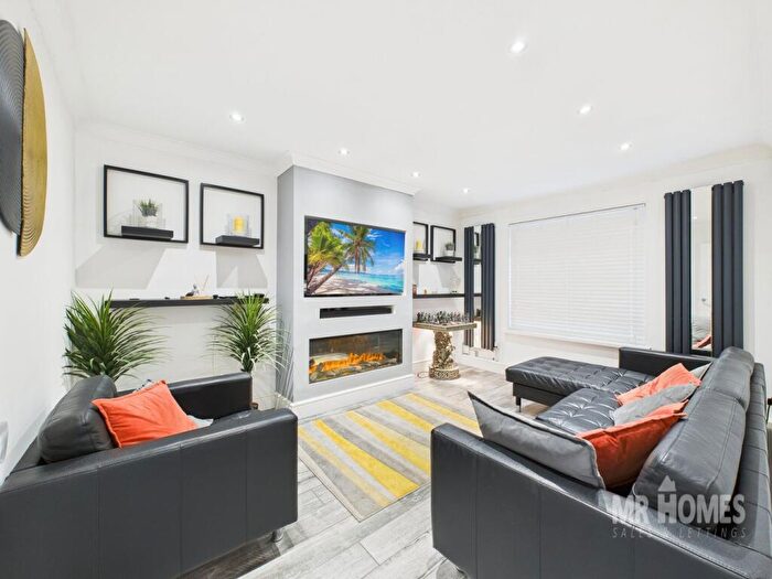 3 Bedroom End Of Terrace House For Sale In Sweldon Close, Caerau, Cardiff, CF5