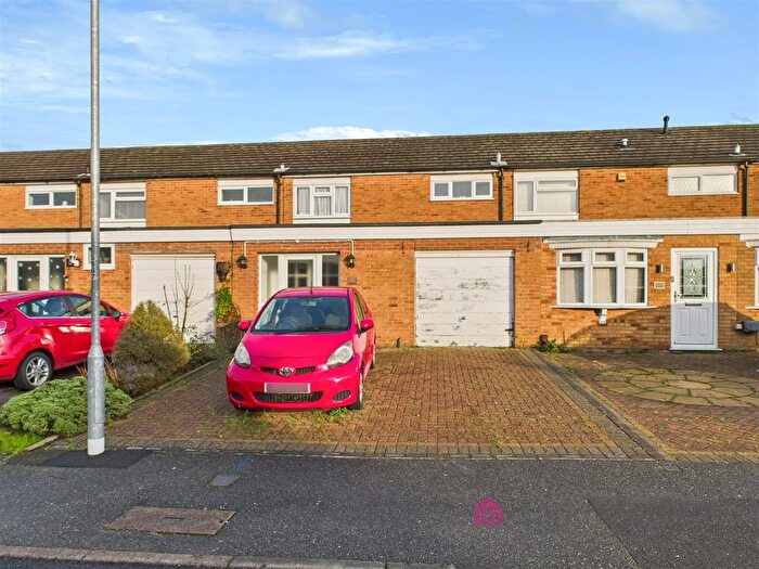 3 Bedroom Terraced House For Sale In Paddock Mead, Harlow, CM18
