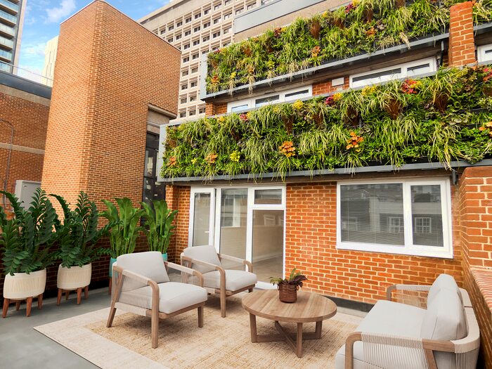 1 Bedroom Property To Rent In Middle Walk, Woking, GU21