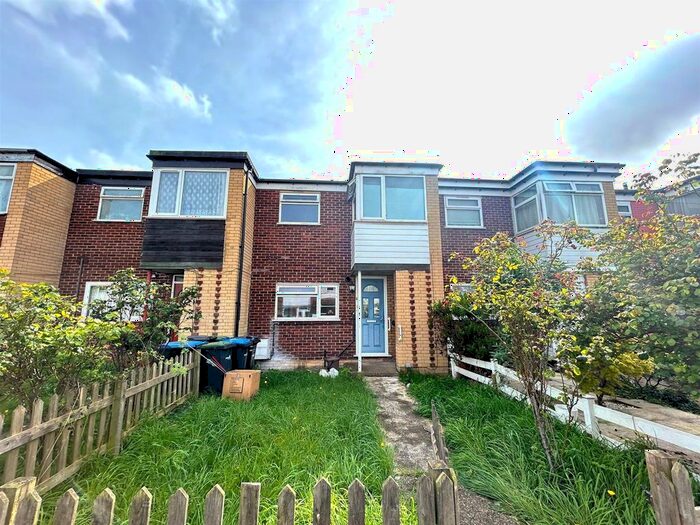 3 Bedroom Property To Rent In Ruskin Walk, London, N9