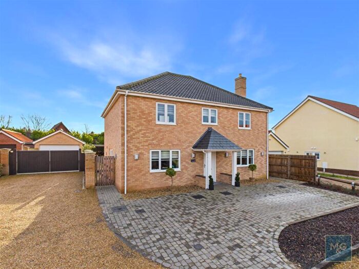 4 Bedroom Detached House For Sale In Symonds Close, Badwell Ash, Bury St. Edmunds, IP31