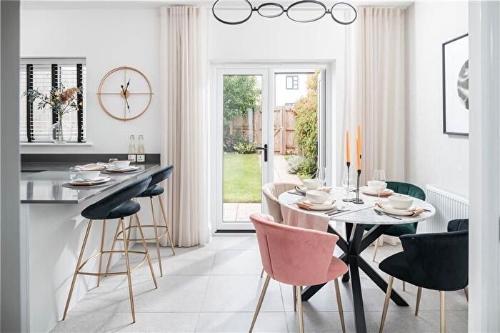 3 Bedroom Semi Detached House To Rent In Stapleton Way, Exeter, EX2