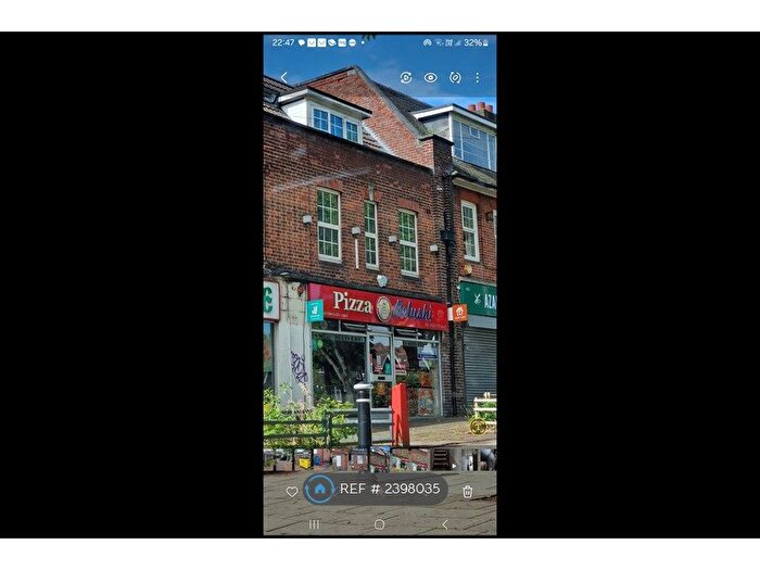 4 Bedroom Flat To Rent In Brooklane, Kings Heath, B13