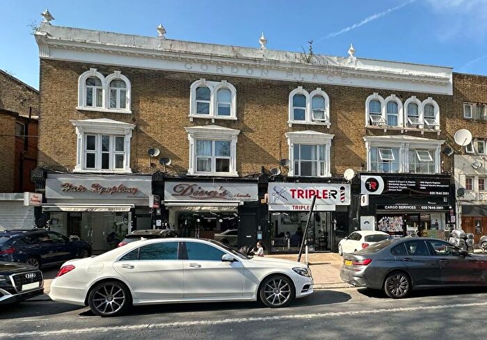 1 Bedroom Flat For Sale In Flat, Barking Road, Plaistow, London, E13