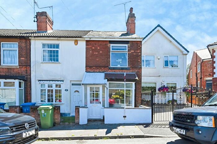 2 Bedroom End Of Terrace House For Sale In Sadler Street, Mansfield, Nottinghamshire, NG19
