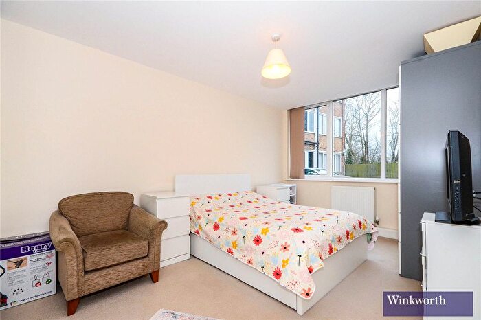 1 Bedroom Flat For Sale In Gayton Road, Harrow, Middlesex, HA1