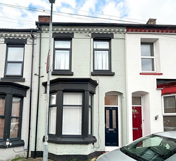 3 Bedroom Terraced House To Rent In Bird Street, Wavertree, Liverpool, Merseyside, L7