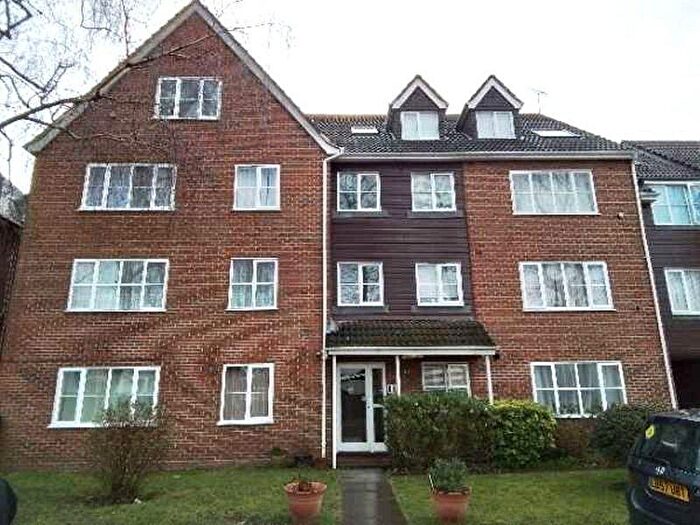 1 Bedroom Flat To Rent In Grove Road, Sutton, SM1