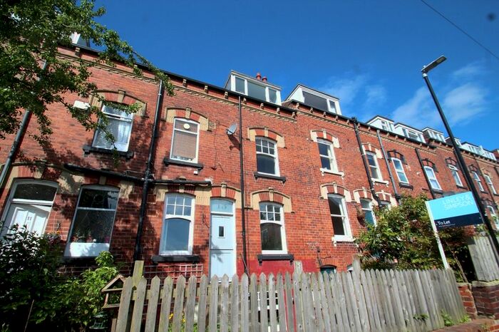 3 Bedroom Terraced House To Rent In Methley Lane, Leeds, West Yorkshire, LS7